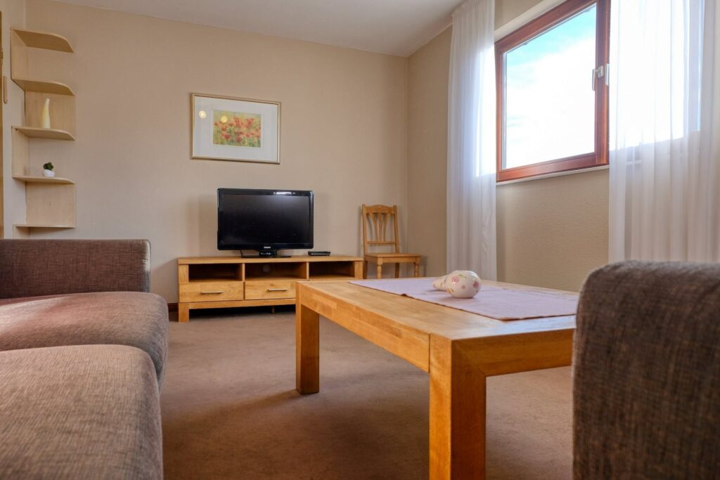 Gästehaus Lehne Ferienwohnung No. 3 - Wohnzimmer